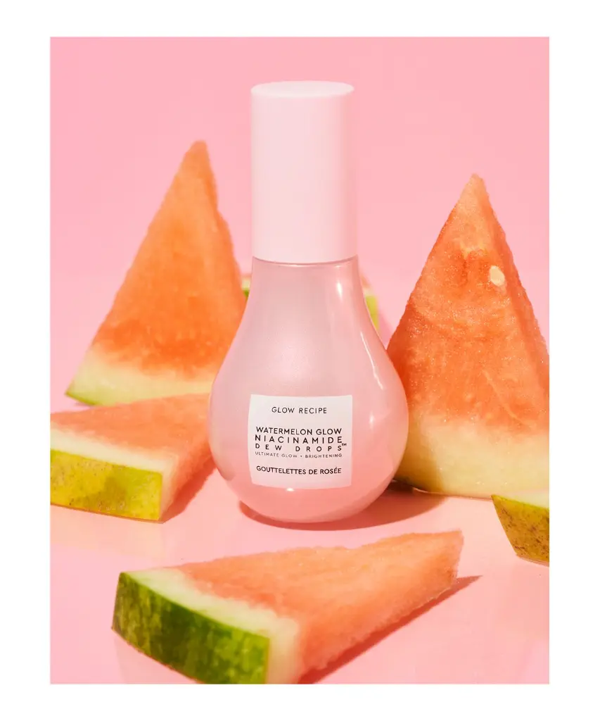 gloglo041_glow_recipe_watermelon_glow_niacinamide_dew_drops_2_1560x1960-m1nr1.webp