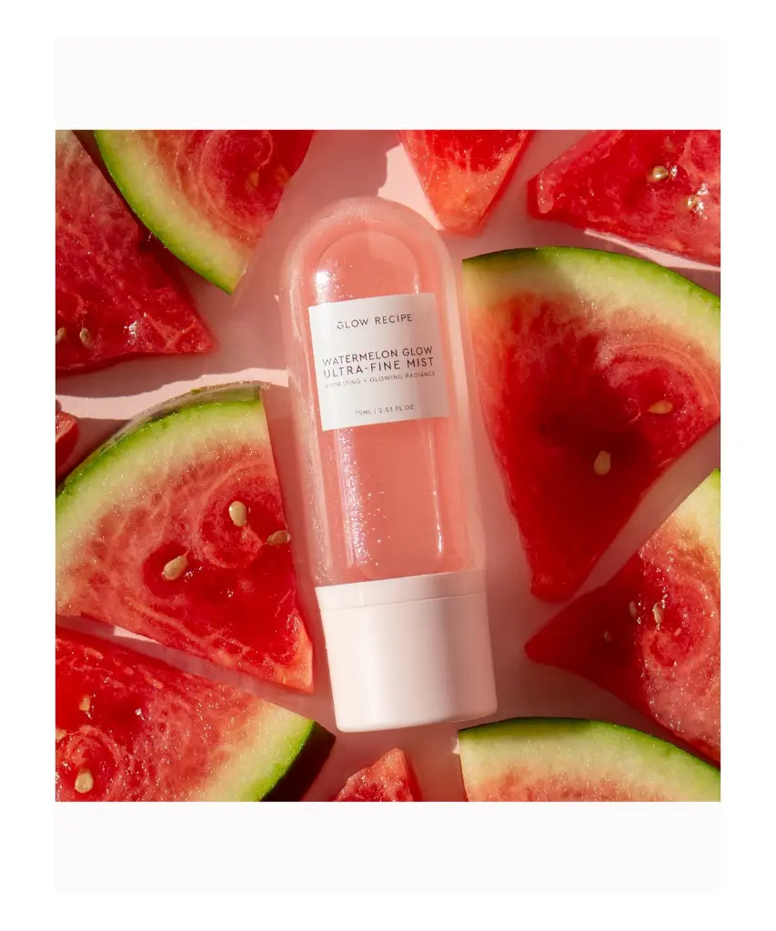 gloglo007_glowrecipe_watermelonmist_3_1560x1960-pk1b0.webp